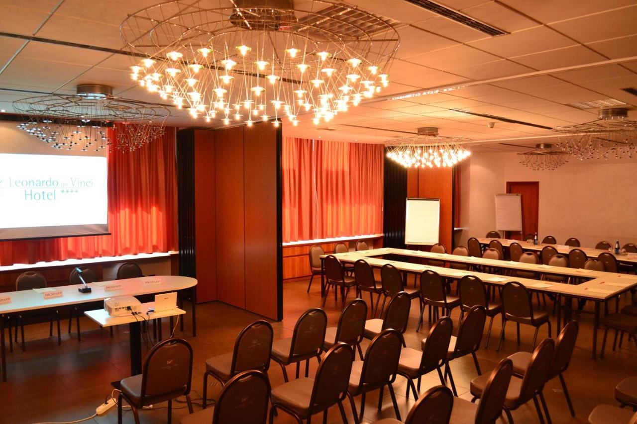 Best Western Hotel Leonardo Da Vinci Erba Eksteriør billede