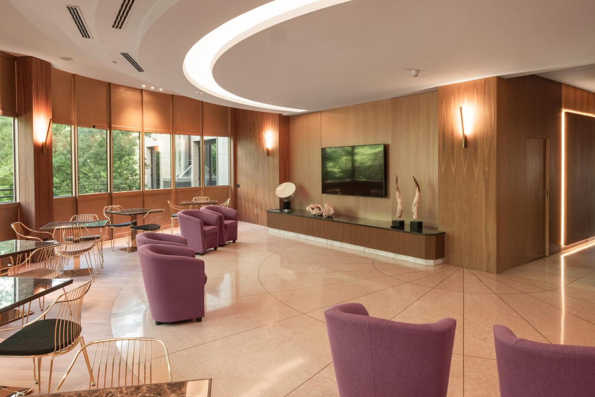 Best Western Hotel Leonardo Da Vinci Erba Eksteriør billede
