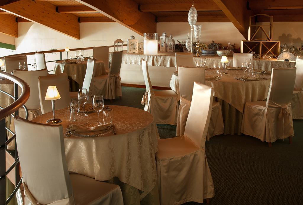 Best Western Hotel Leonardo Da Vinci Erba Eksteriør billede